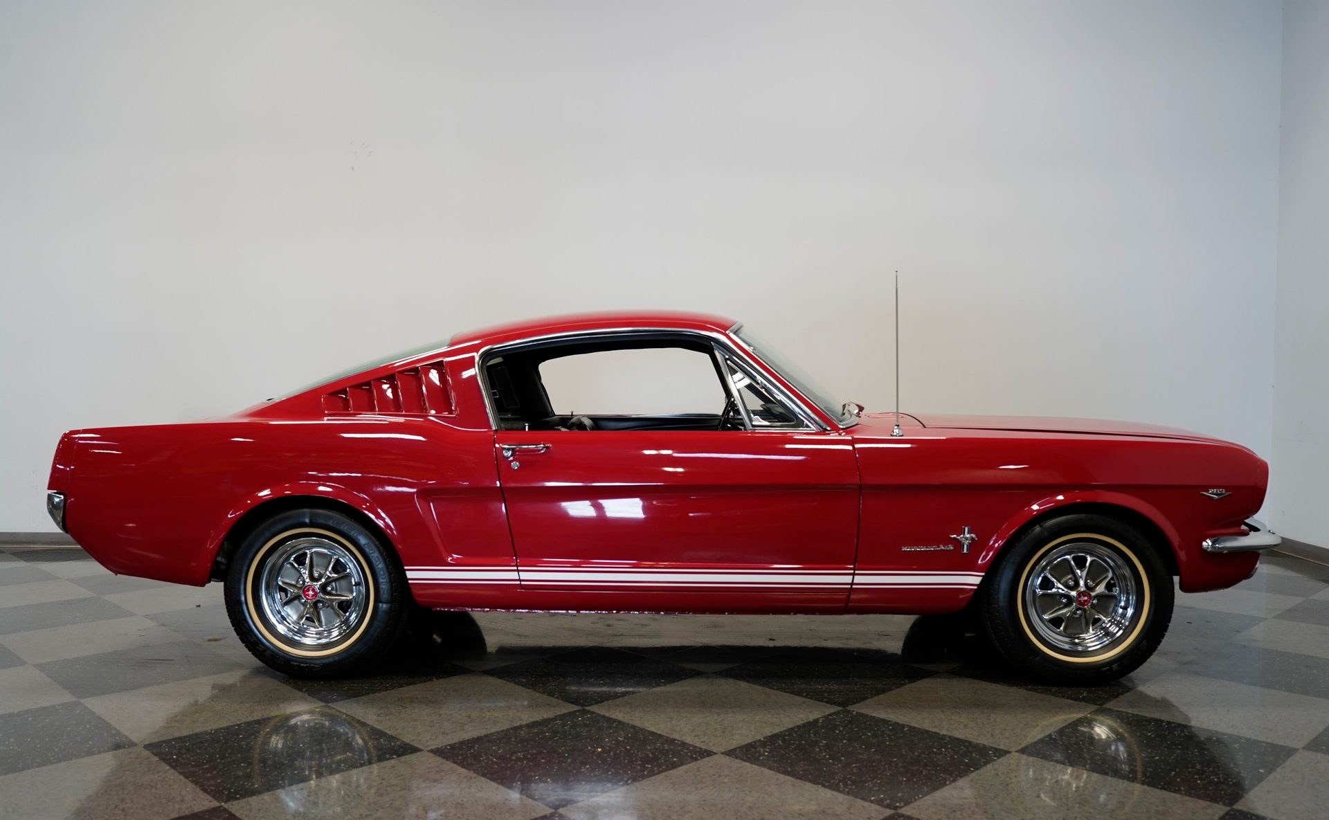 1965 Ford Mustang 2+2 Fastback