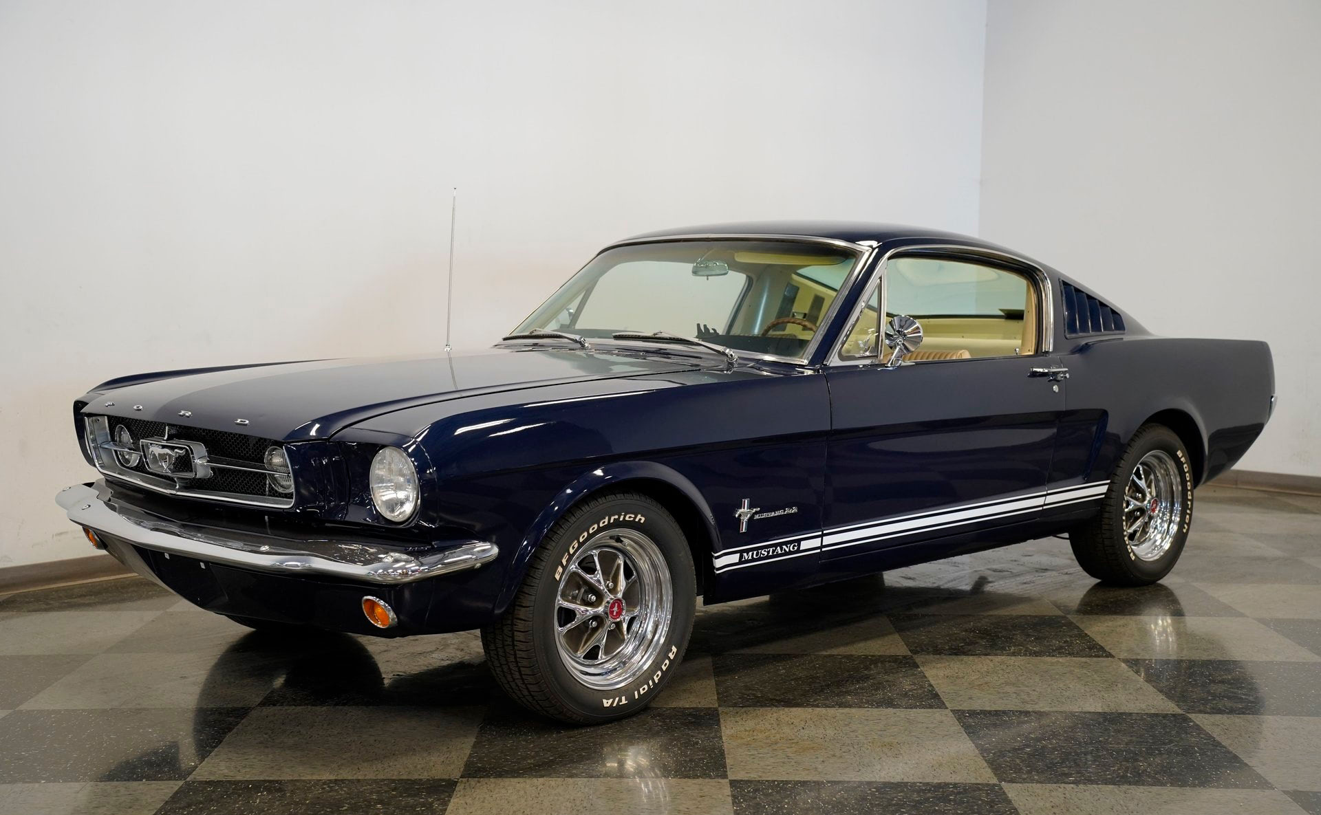 1965 Ford Mustang 2+2 Fastback